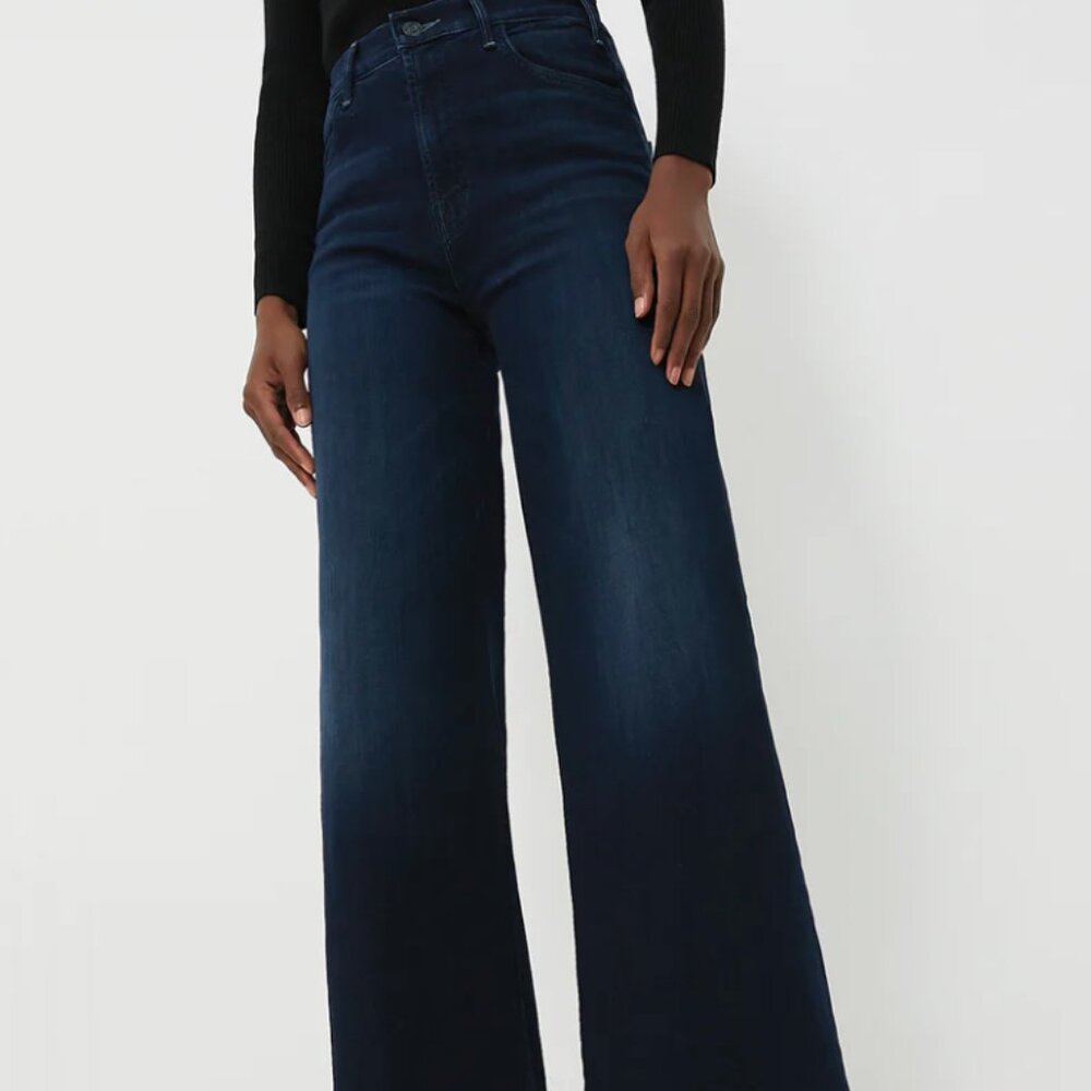 Mother The Hustler Roller Sneak Jeans – “Karaoke in Kyoto” Dark Wash – Size 30